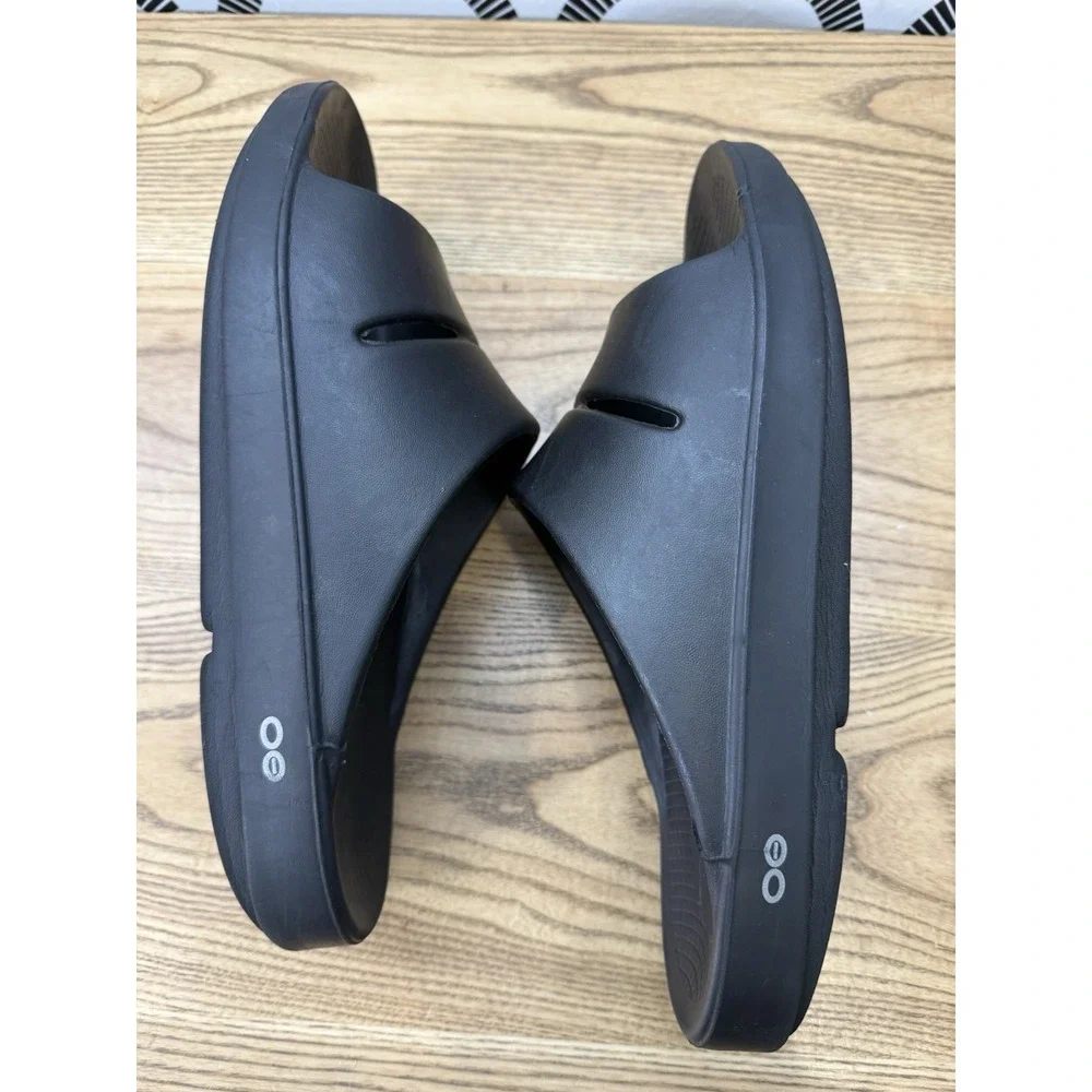 Oofos OOahh Mens 11 /Women 13 Black Beach Walking Outdoor Recovery Slide Sandals